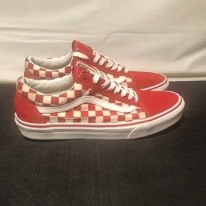 Vans Old Skool red checkerboard